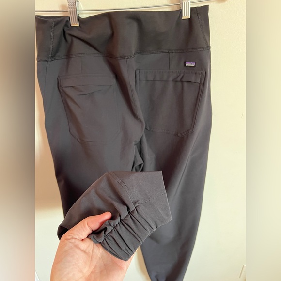 Patagonia Women's Happy Hike Studio Pants (M) - Picture 9 of 9